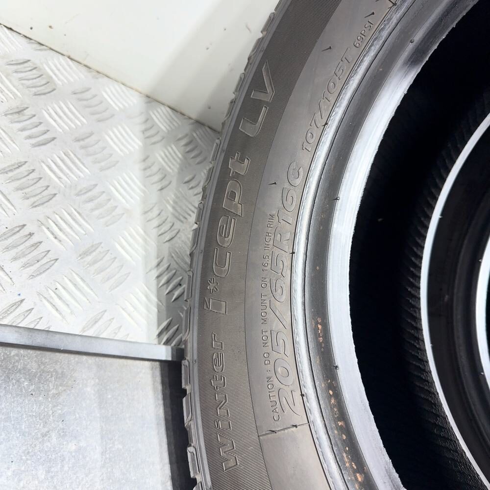 Gomme Usate 205 65 R16C 107/105T Hankook Winter I*Cept LV Invernali - immagine 10