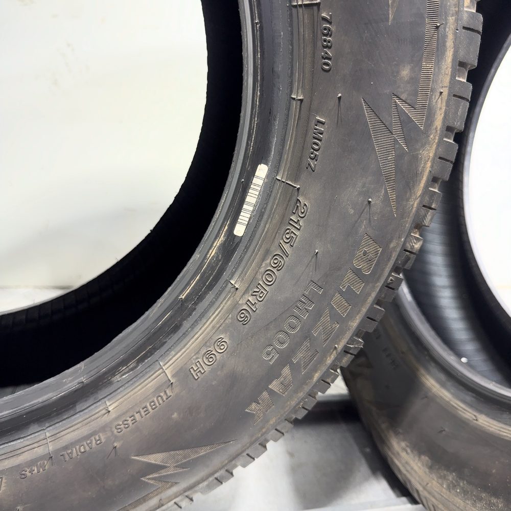 Gomme Usate 215 60 R16 99H XL Bridgestone Blizzak LM005 Invernali - immagine 10