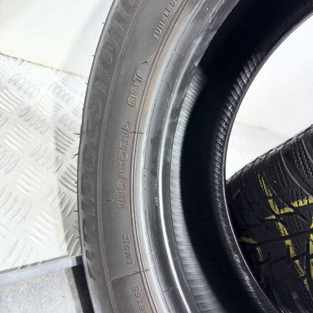 Gomme Usate 185 65 R15 88T Bridgestone Blizzak LM001 Invernali - immagine 10