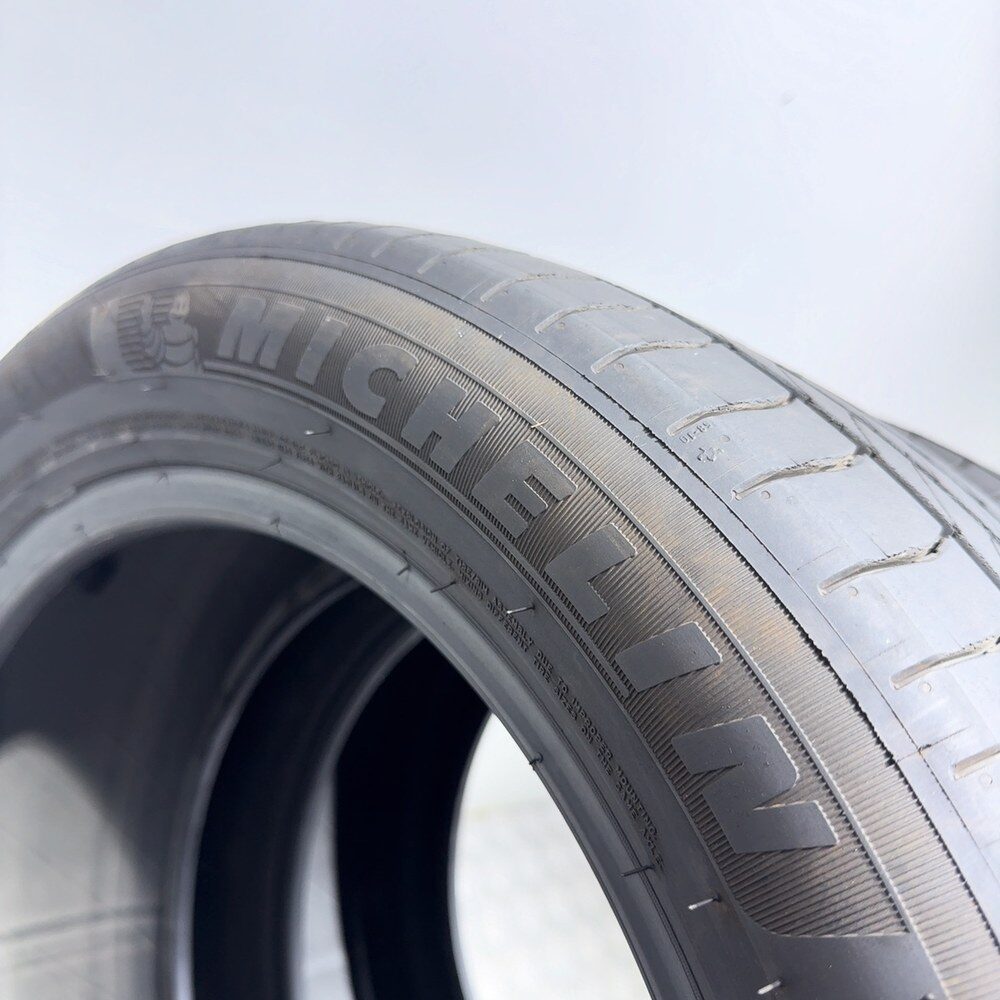 Gomme Usate 235 50 R19 103V XL Michelin Primacy 4 Estive - immagine 10