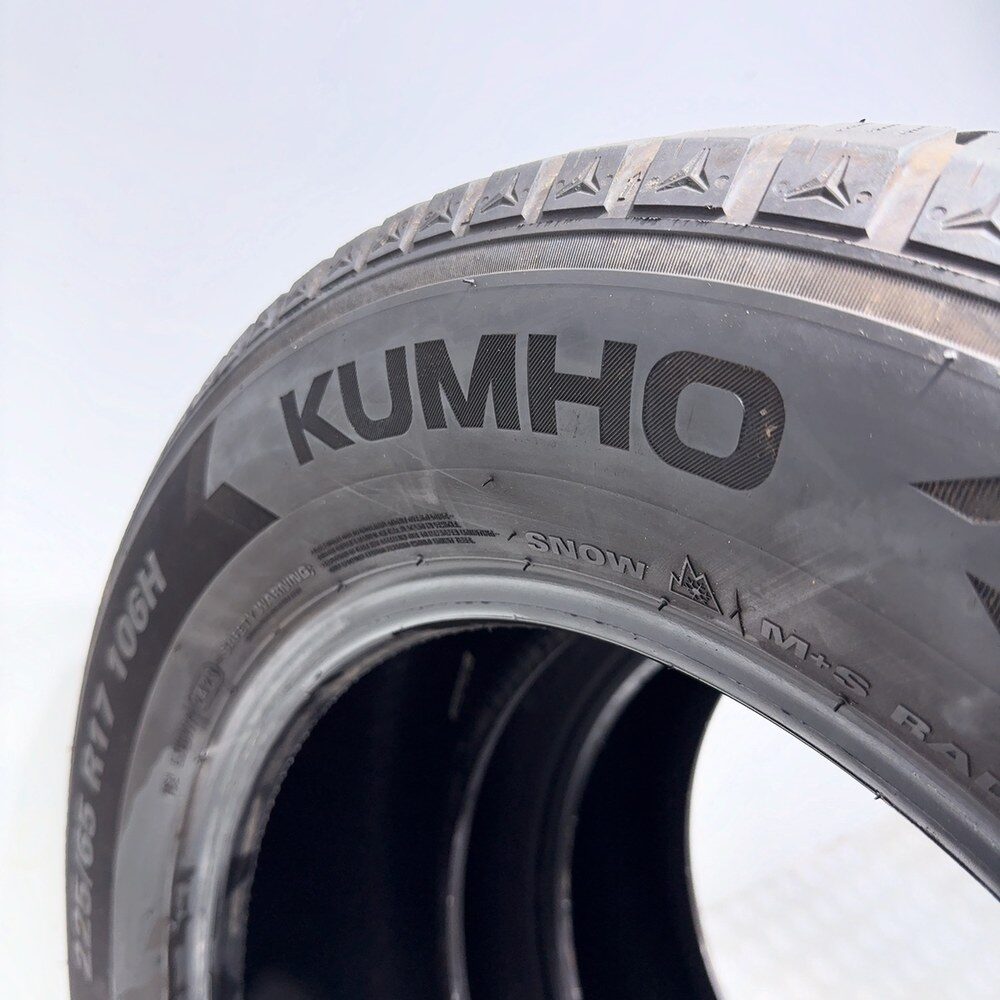Gomme Usate 225 65 R17 106H Kumho Wintercraft WP52 Invernali - immagine 10