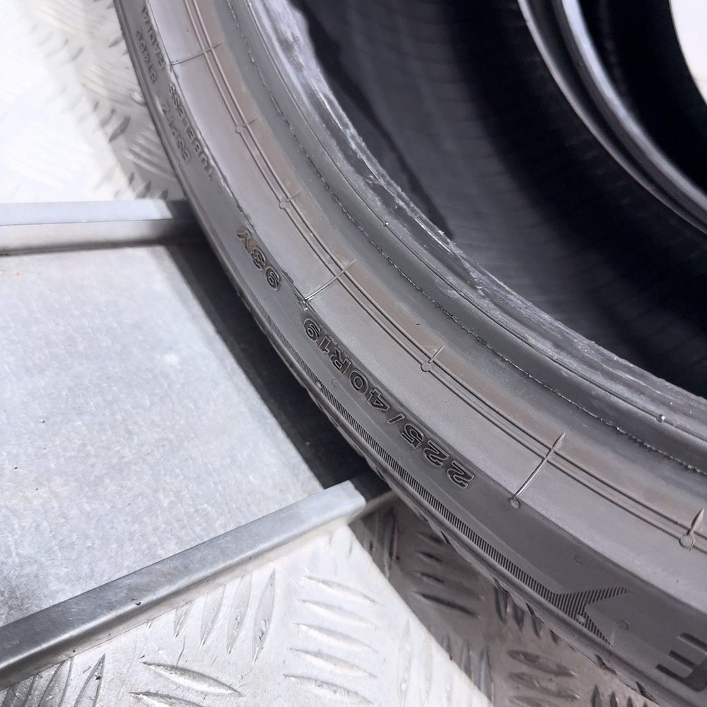 Gomme Usate 225 40 R19 93Y XL Bridgestone Potenza Sport Estive - immagine 10