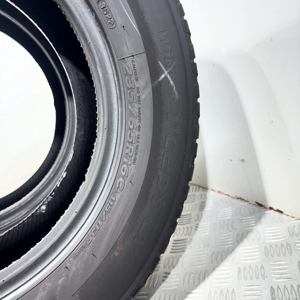 Gomme Usate 235 65 R16C 115/113R Hankook Winter I*Cept LV 86% Invernali - immagine 11