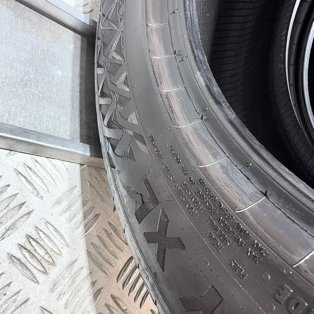Gomme Usate 255 45 R18 103Y XL Continental Premiumcontact 7 Estive - immagine 11