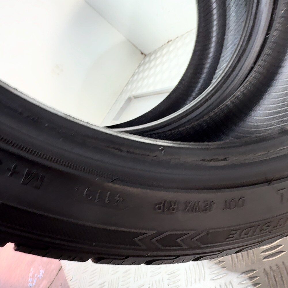 Gomme Usate 225 40 R19 93V XL Imperial Ice-Plus S210 Invernali - immagine 11