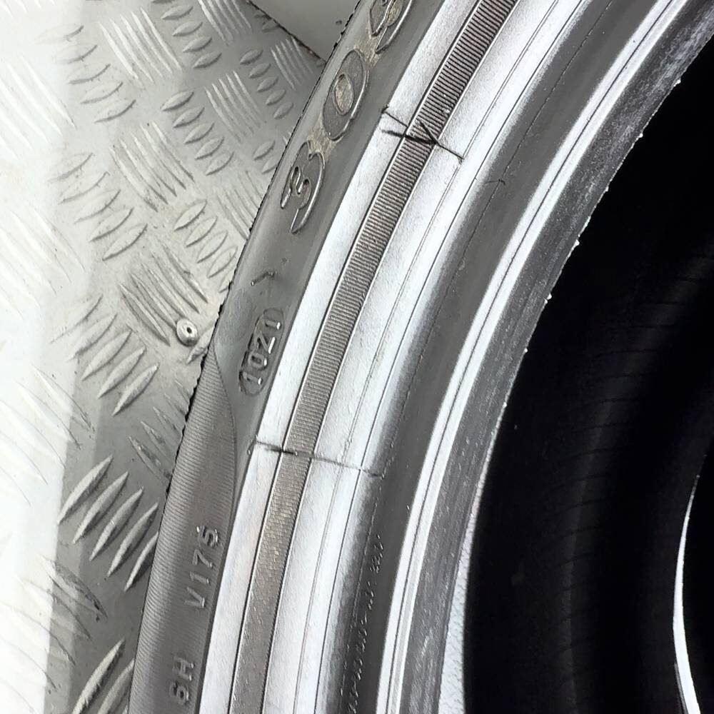 Gomme Usate 305 30 ZR20 103Y XL Pirelli P Zero 77% Estive - immagine 11