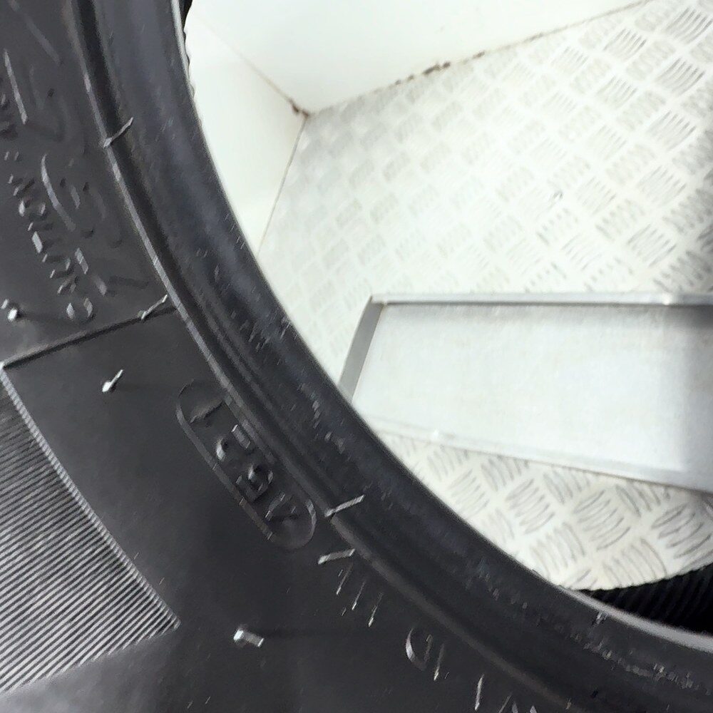 Gomme Usate 185 75 R14C 102/100R Hankook Winter I*Cept LV Invernali - immagine 11