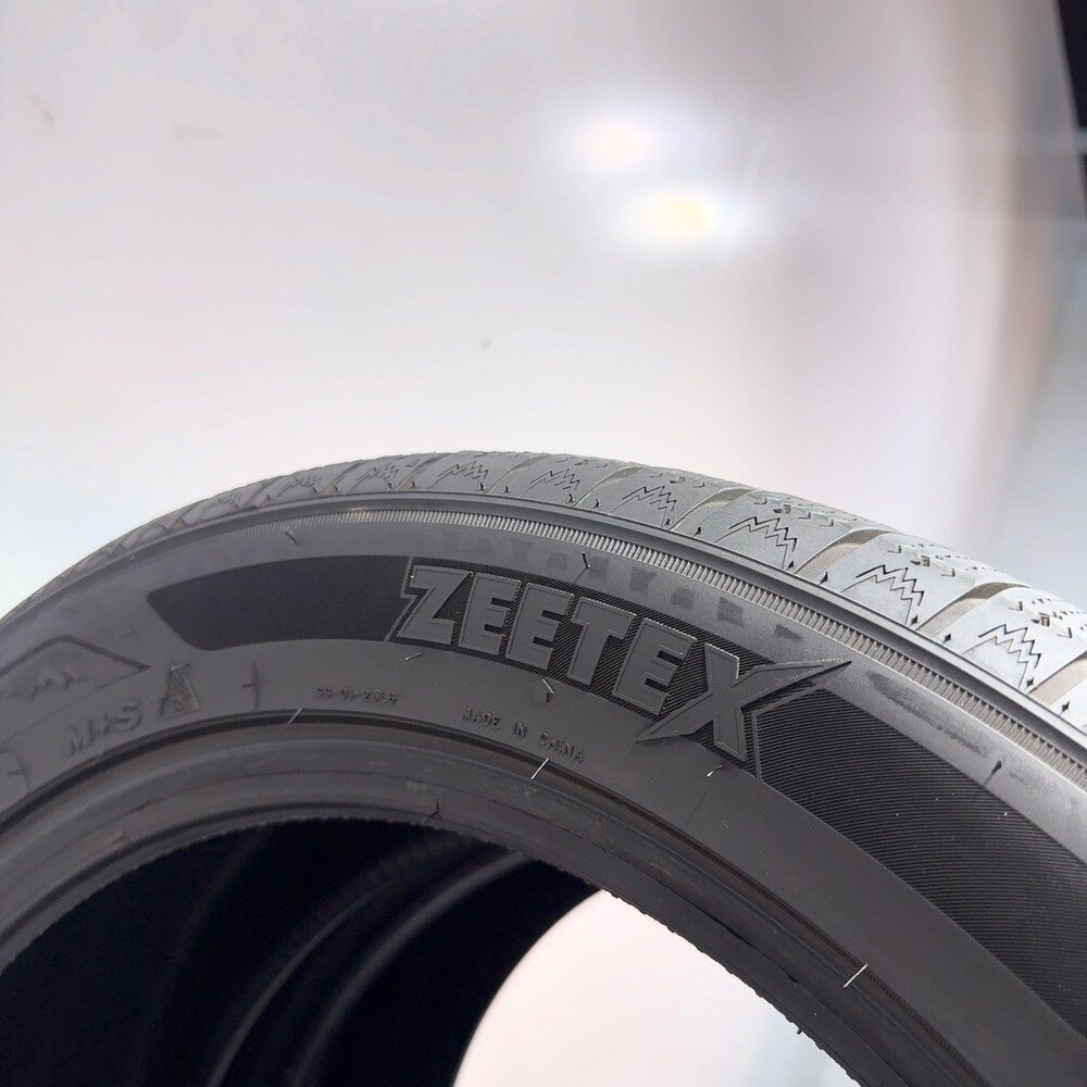 Gomme Usate 235 50 R19 103V XL ZEETEX WH1000 86% Invernali - immagine 11