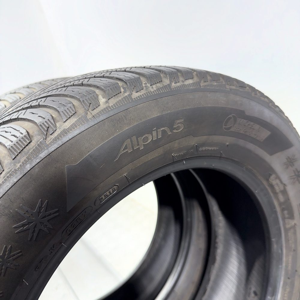 Gomme Usate 195 60 R16 89H Michelin Alpin 5 Invernali - immagine 11