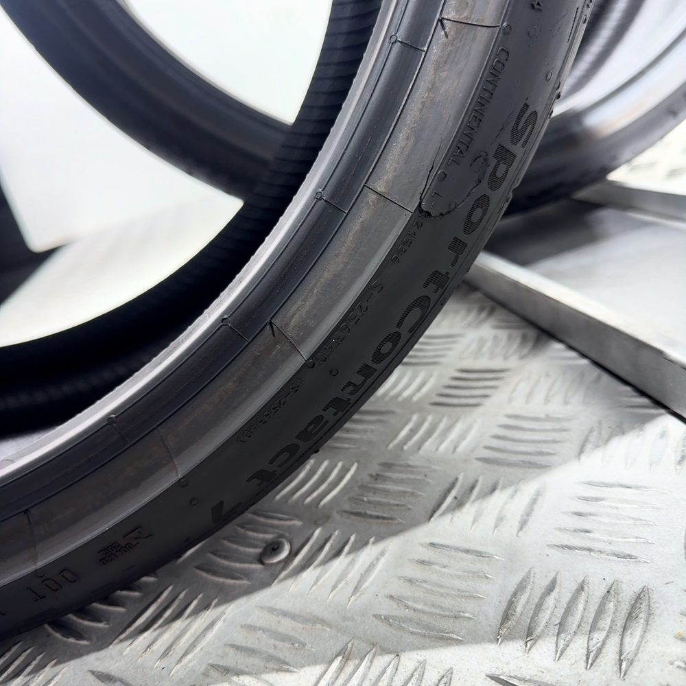 Gomme Usate 255 30 ZR20 92Y XL Continental Sportcontact 7 Estive - immagine 11