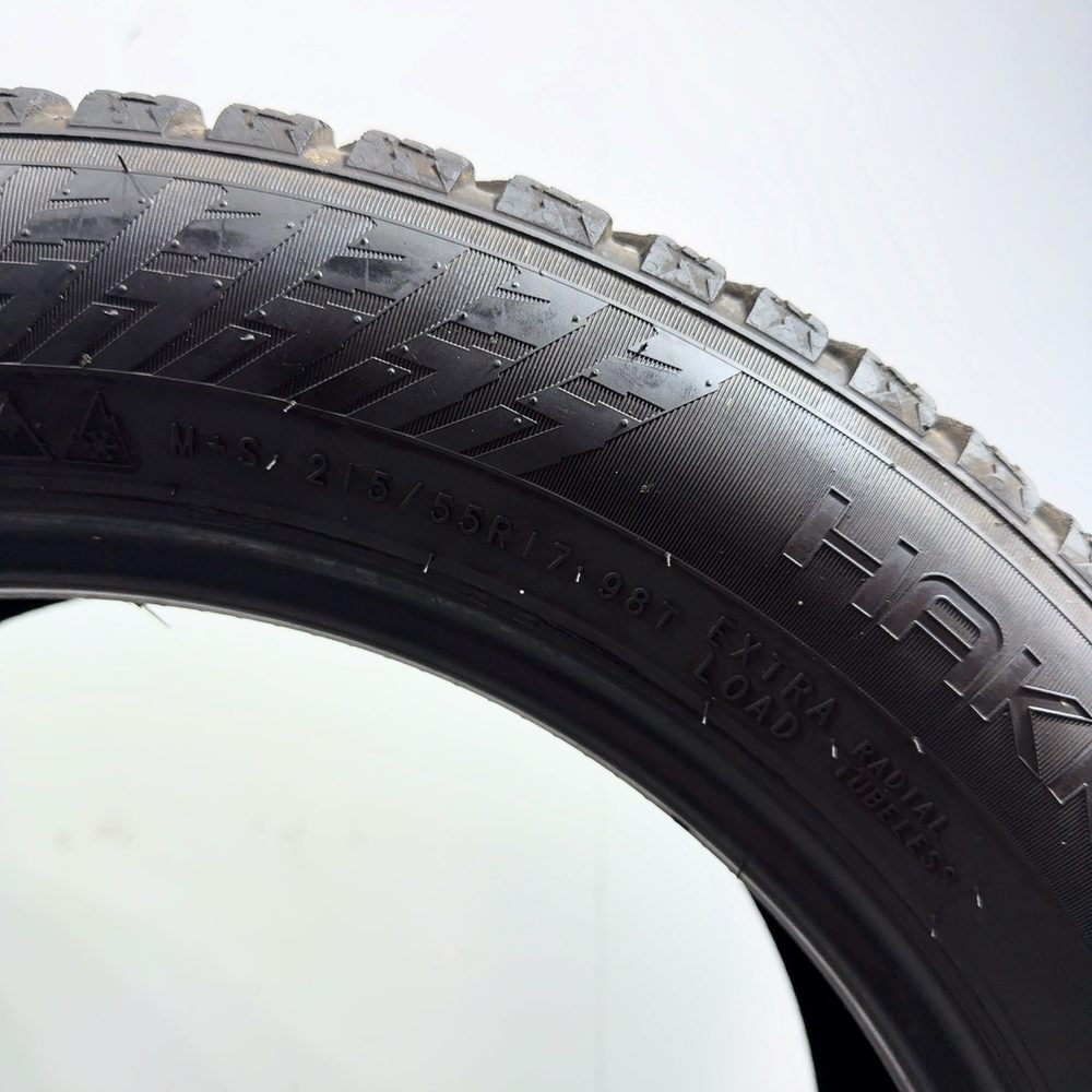 Gomme Usate 215 55 R17 98T XL Nokian Hakkapeliitta 10 Invernali - immagine 11