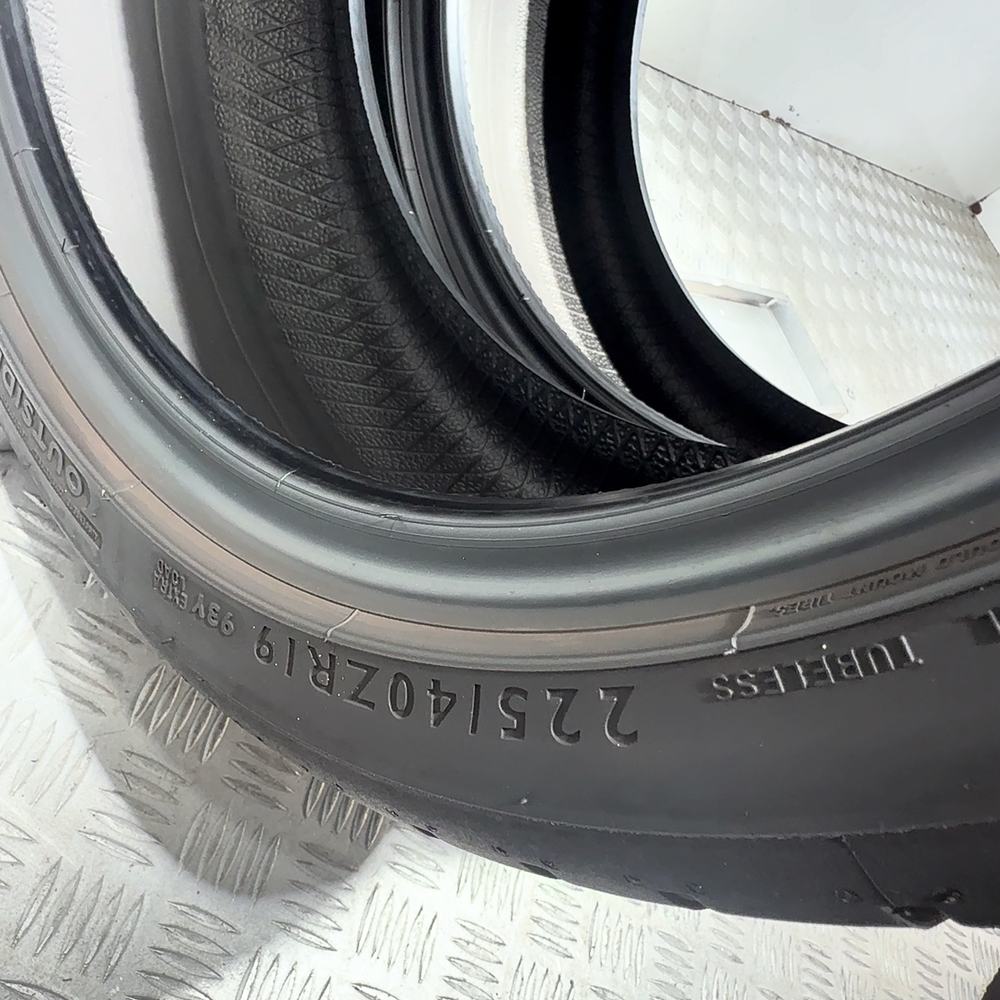 Gomme Usate 225 40 ZR19 93Y XL Dunlop Sport Maxx RT Estive - immagine 11