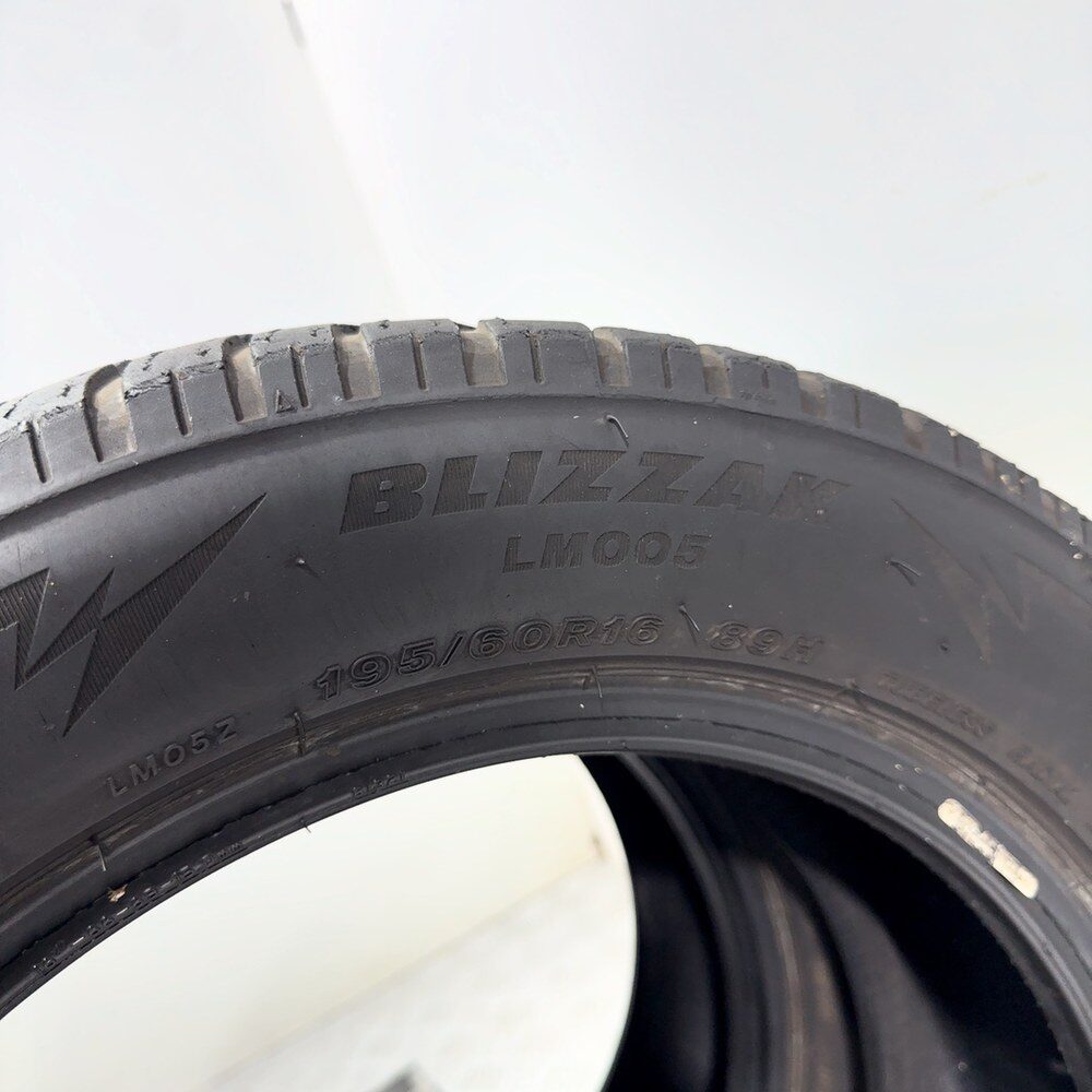 Gomme Usate 195 60 R16 89H Bridgestone Blizzak LM005 Invernali - immagine 11