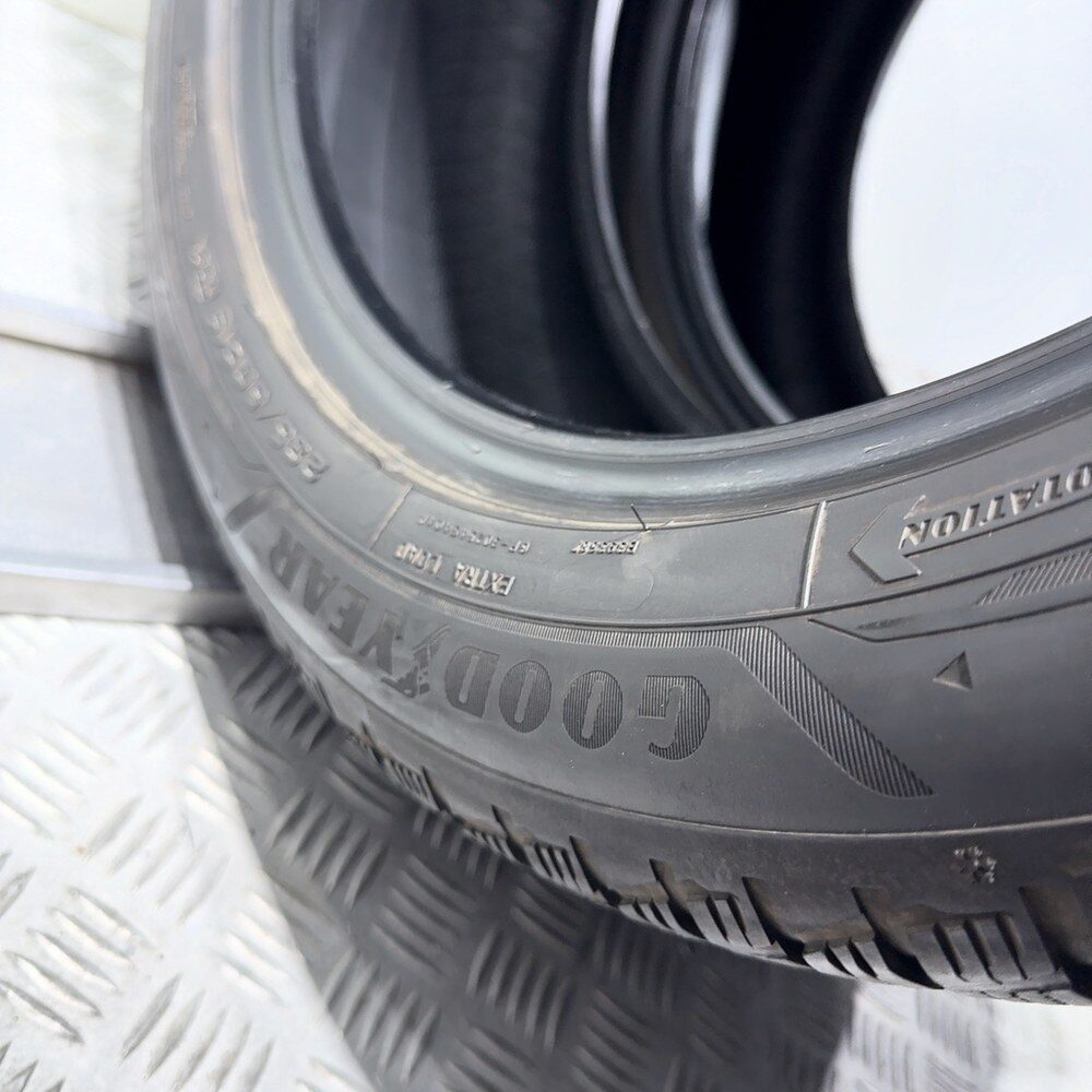 Gomme Usate 235 50 R19 103V XL Goodyear Ultragrip Performance 3 93% Invernali - immagine 12