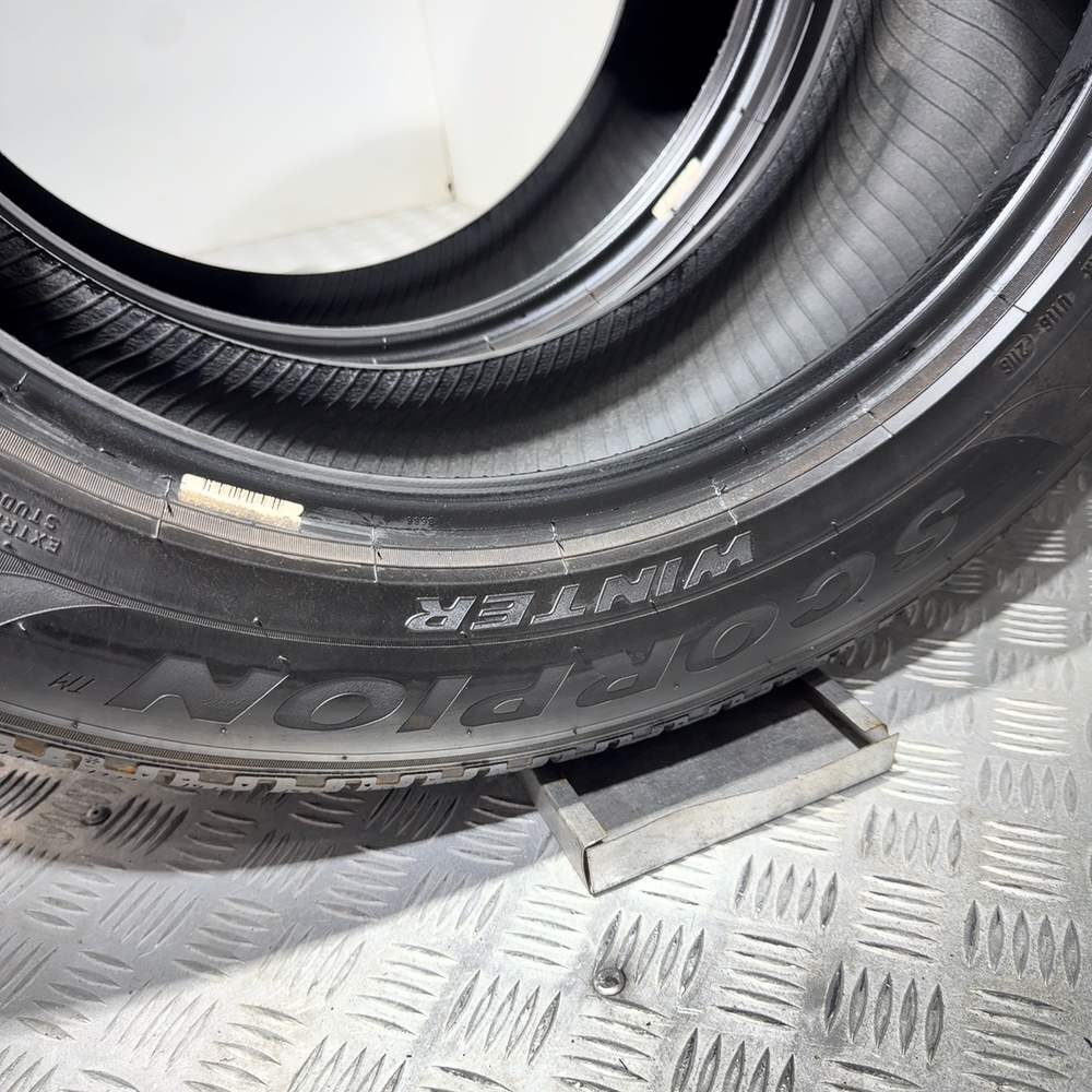 Gomme Usate 255 55 R20 110V XL Pirelli Scorpion Winter 76% Invernali - immagine 15