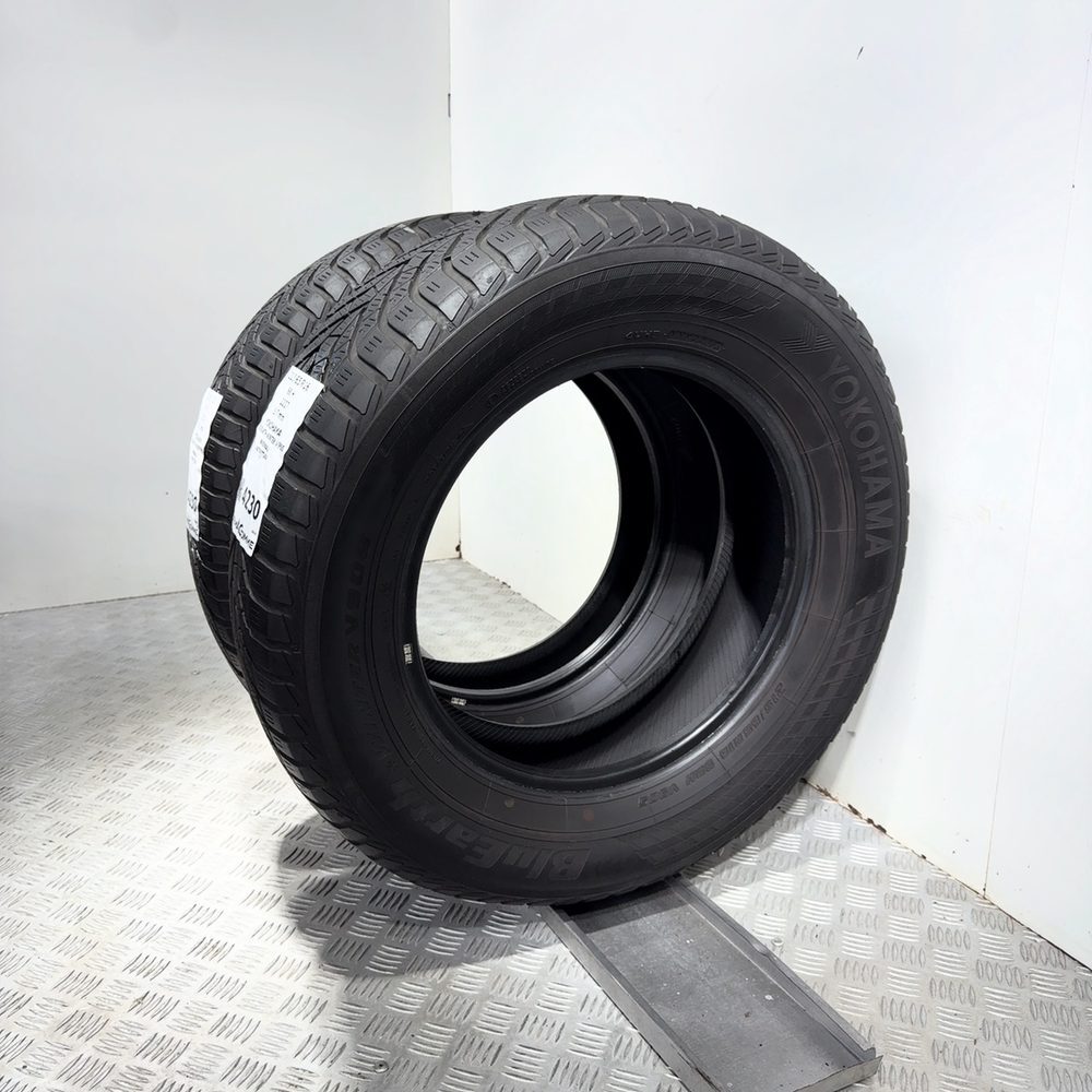 Gomme Usate 215 65 R16 98H Yokohama Bluearth Winter V905 81% Invernali - immagine 16