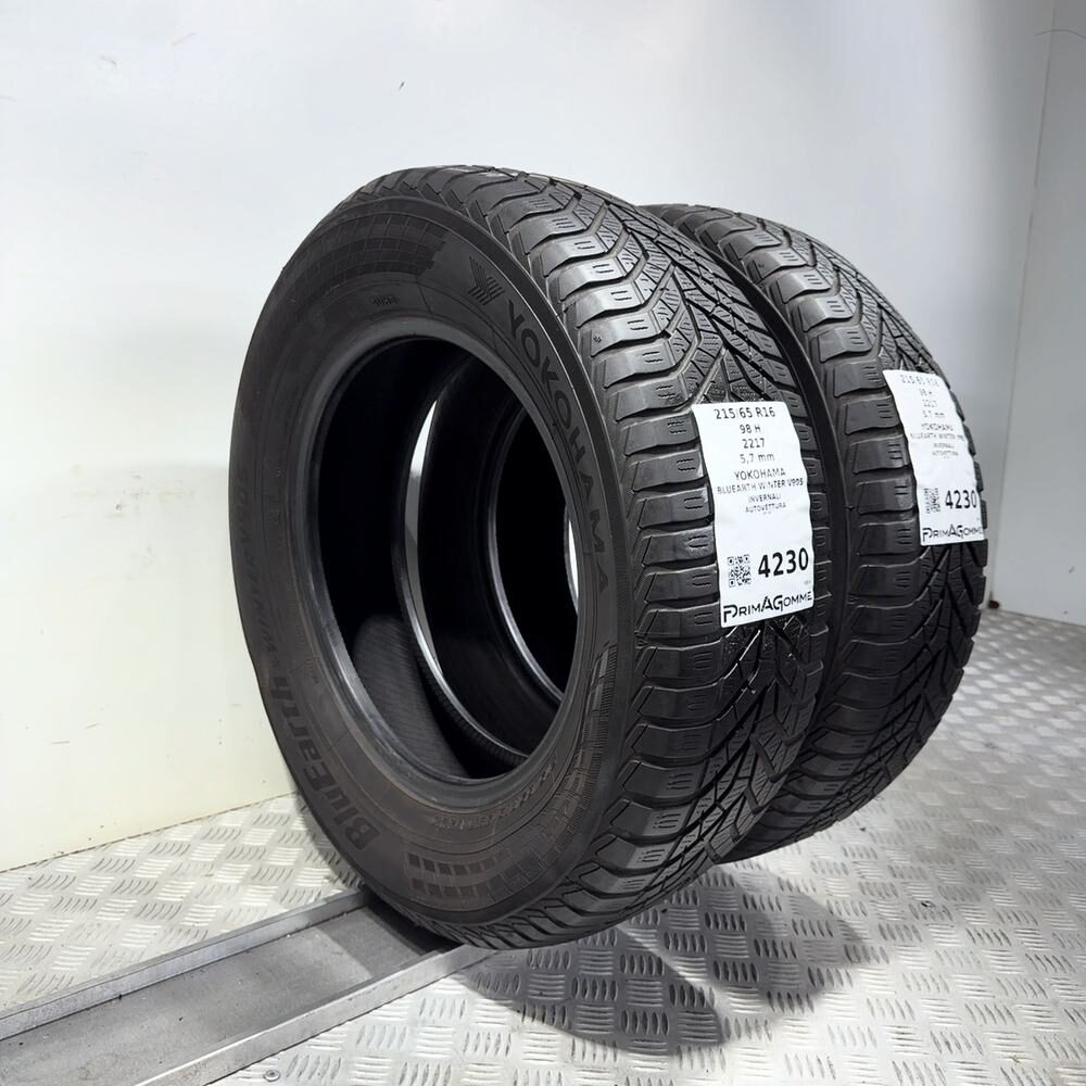 Gomme Usate 215 65 R16 98H Yokohama Bluearth Winter V905 81% Invernali - immagine 17