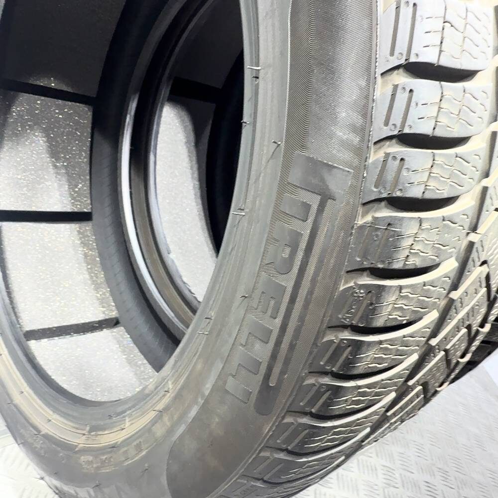 Gomme Usate 255 45 R19 104W XL Pirelli Winter Sottozero 3 74% Invernali - immagine 15