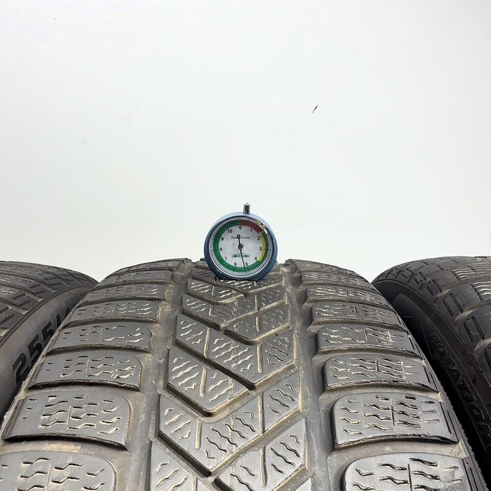 Gomme Usate 255 45 R19 104W XL Pirelli Winter Sottozero 3 74% Invernali - immagine 2